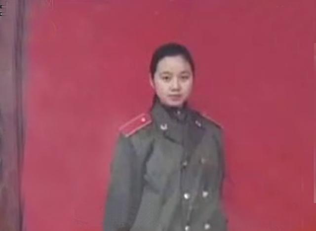 闫妮离婚了?（当红女星闫妮离婚16年）(3)