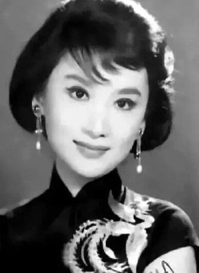 此生不换岑先生（我便不娶浅忆岑范对夏梦的痴恋）(3)