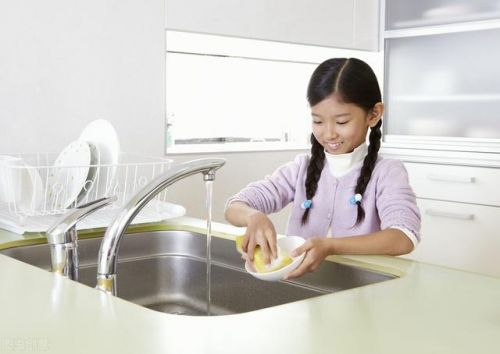 第一次洗碗400字优秀作文(第一次洗碗优秀作文)-第1张图片-