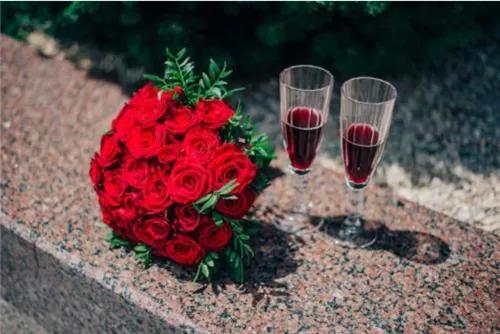 情人节是12月14号吗-（4.14是什么情人节）