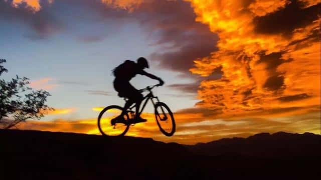 骑自行车怎样不累（户外骑车太累怎么办）