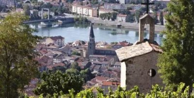 ​慷多西拉红葡萄酒2013(慷多西拉红葡萄酒r)