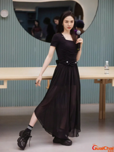 ​唐诗逸老公是谁？唐诗逸个人简介