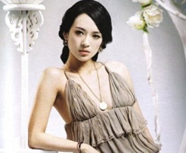 ​揭秘小个子明星的真实身高 梁静茹150章子怡160