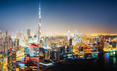 ​走进世界第一高楼（哈利法塔）