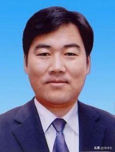 ​新疆维吾尔自治区地级市、州、地现任书记，市长、州长、行署专员