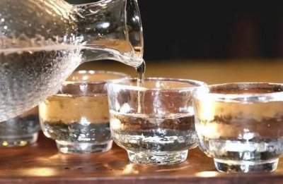 ​汾酒42度红盒装_汾酒红盒475ml 价格