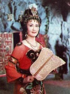 ​“铁扇公主”王凤霞：嫁给“孙悟空”惹人羡，然而38岁消香玉陨