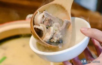 ​炖羊肉怎么炖好吃无膻味？