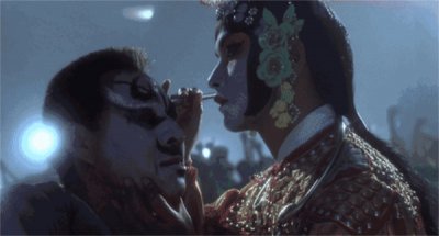 ​尊龙是混血吗？孤儿出身的他却长了一张混血脸，70岁孑然一身