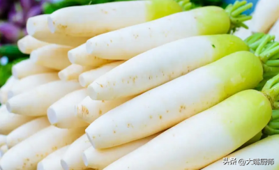 ​萝卜饺子馅怎样做好吃？教你一妙招，鲜美不出水