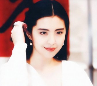 ​王祖贤真的拥有300亿吗?(被曝王祖贤拥有300亿)