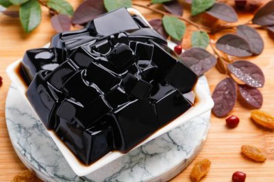 ​仙草是什么植物（仙草又叫凉粉草，消暑又解渴，）