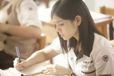 ​胡夏有哪些好听的歌曲（胡夏除了《那些年》，还有这么多经典好听的歌曲啊）