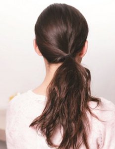 ​花苞头扎法步骤图解（如何扎大大的花苞头？2款盘发图解来袭！）