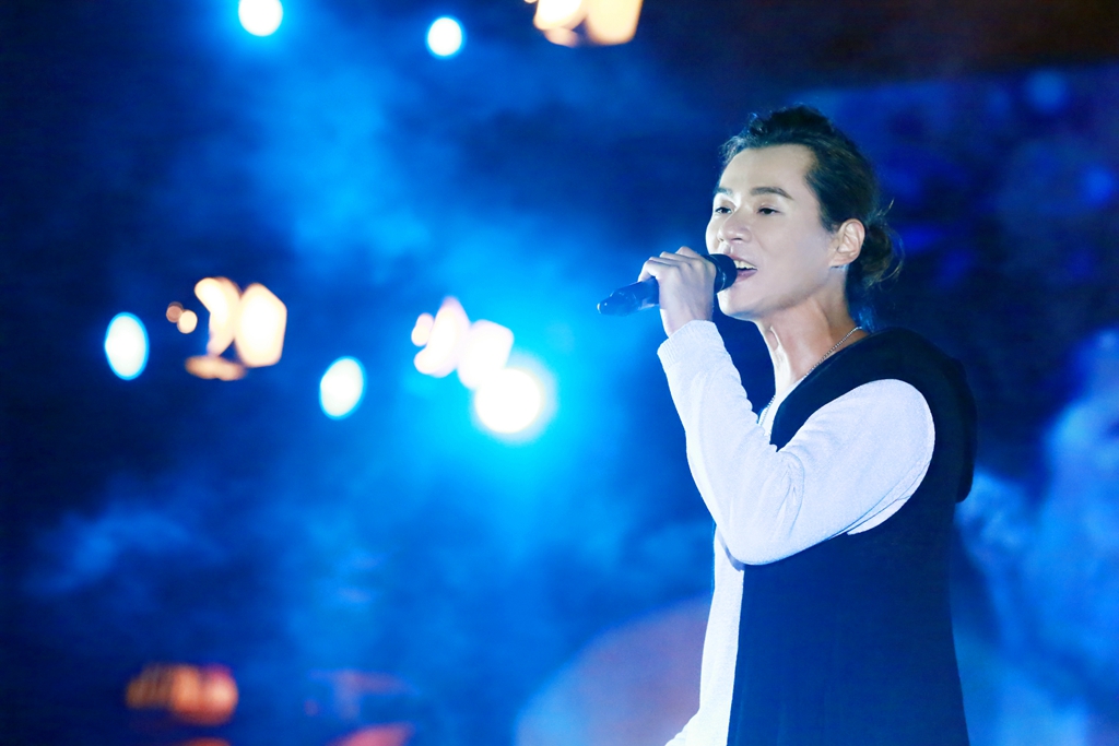 杨培安向老婆求婚多次被拒 如今二人怎么样了