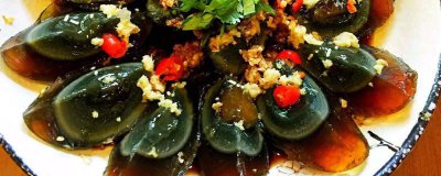 ​松花蛋不能吃多了 松花蛋能多吃嘛有营养吗