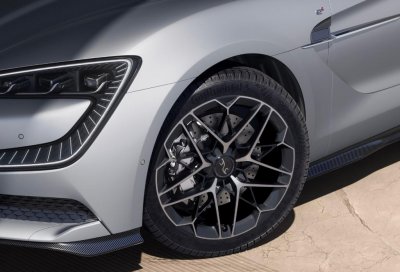 ​仰望第四款豪车曝光，比亚迪百万级车队加速驶来