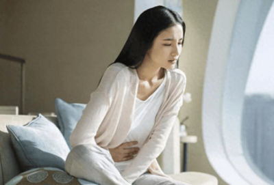 ​女性来例假时，月经中有像肉一样的血块，是咋回事？别羞于了解