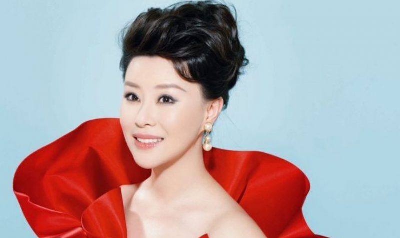 祖海的个人资料  祖海的近照曝光虽然很美但却很僵硬