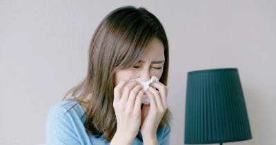 ​鼻炎的正确治法怎么治（鼻炎有什么好的治疗方法）