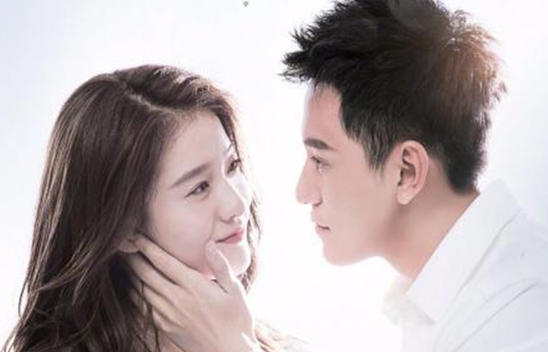 张雪迎男友是谁与秦俊杰胡辣汤事件之后一直单身