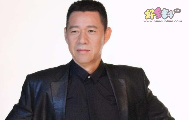 张丰毅妻子霍凡近照曝光 张丰毅有过几段婚姻生活