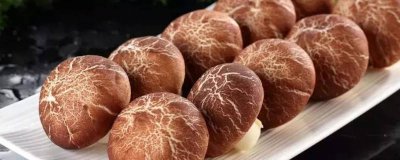 ​干香菇发霉了还能不能吃 干香菇发霉了能不能吃