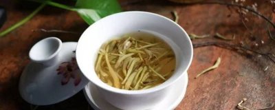 ​金银花甘草泡水喝的功效与禁忌 金银花能与甘草泡水吗