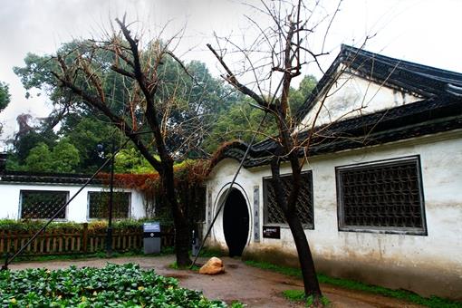 三味书屋的“三味”究竟是指哪“三味”呢?