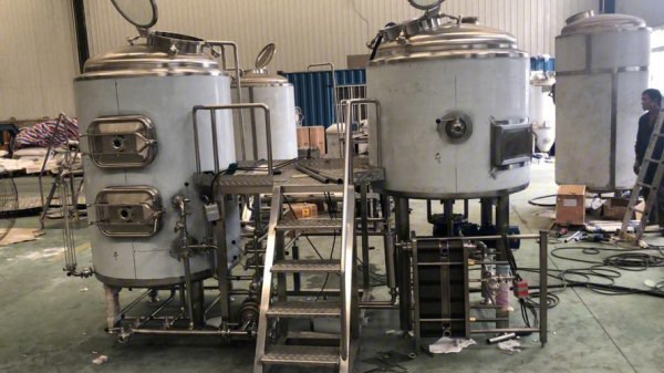家庭小型制作啤酒设备