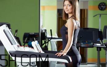 怎么选择跑步机上的坡度？跑步机上的坡度设置为多少度合适？