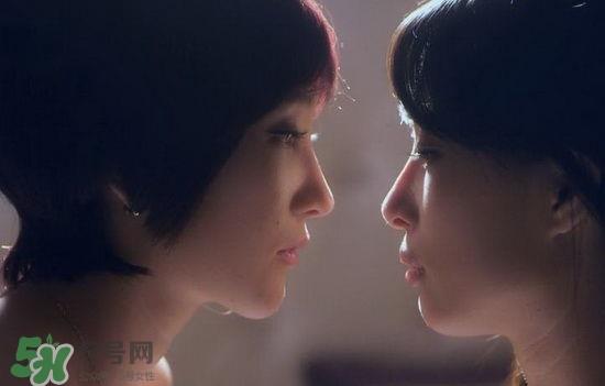 我和帅气小伙在合租屋内的搞笑囧事