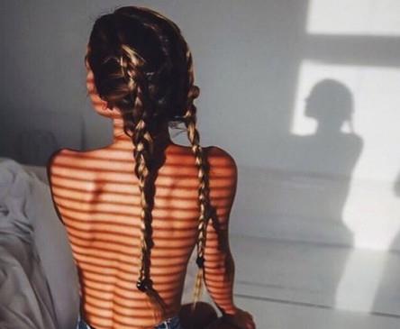 拳击辫子编法图解 拳击辫分步骤图片 拳击辫子编法图解 拳击辫分步骤图片