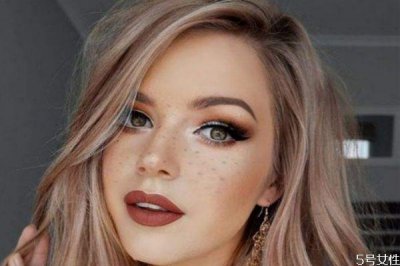 ​亚洲女生怎么画欧美妆 肿眼泡如何画欧美妆