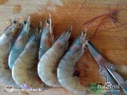 活虾怎么处理干净虾线？活虾怎么去虾线？