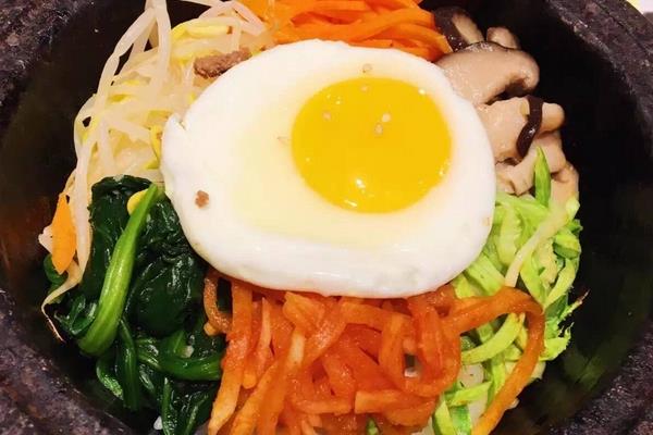 日本料理PK韩国美食谁与争锋 竟是它更胜一筹