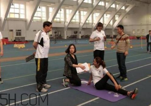 坐位体前屈是什么？坐位体前屈高效训练方法