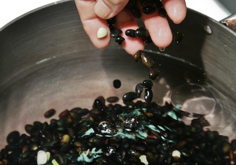 黑豆酱油的做法 在家也能自制