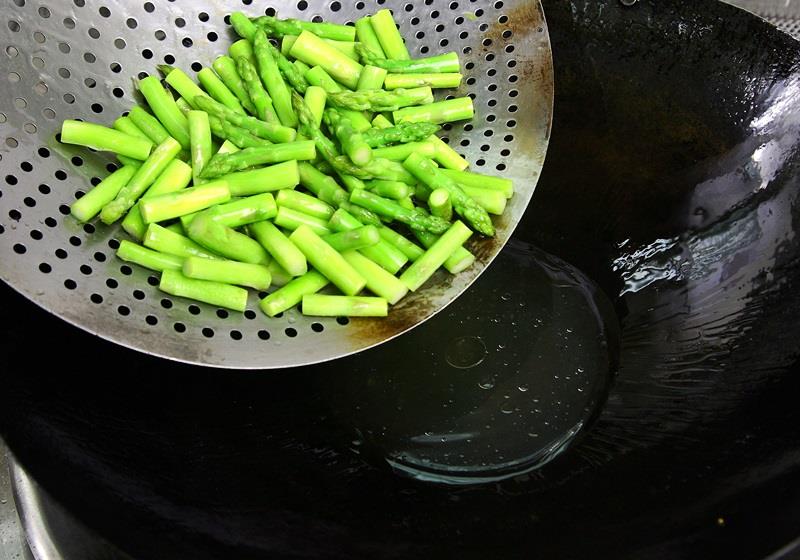 青菜怎么炒好吃又不变色 5种炒法好看又好吃