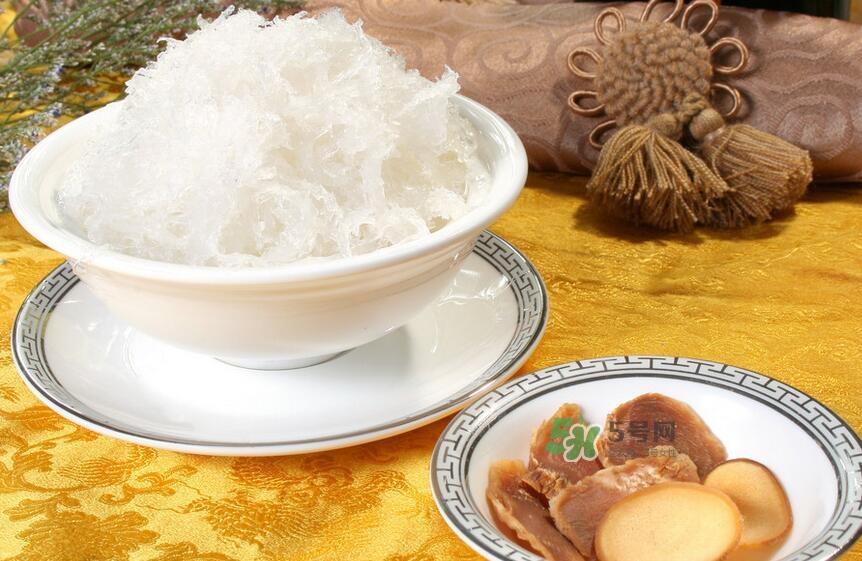 燕窝要炖多久？燕窝不能和什么一起吃