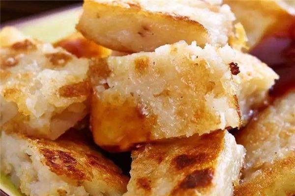 芋头糕粘米粉和水的比例 黄金比例是这样