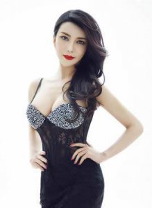 ​龚玥菲个人资料