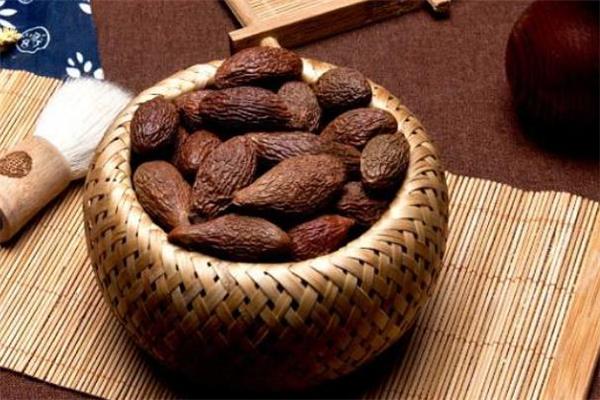 胖大海泡水什么味道 胖大海泡水能放糖吗