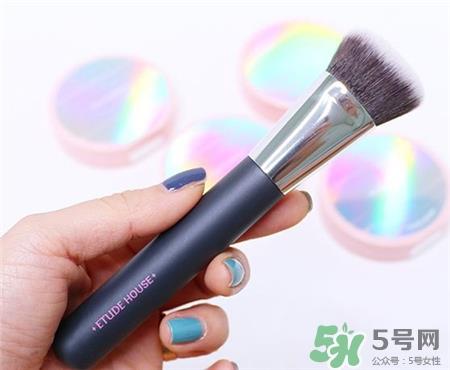 爱丽小屋晨光气垫多少钱?爱丽小屋滤光美颜奶油气垫价格