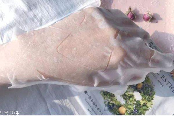 敷面膜脸上刺痛怎么办 敷面膜时脸刺痛原因