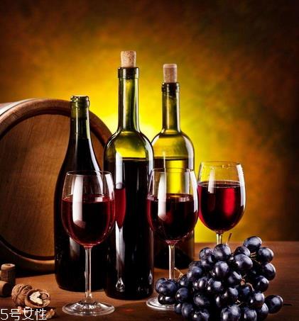 红酒是不是年份越久越好 这个不一定的