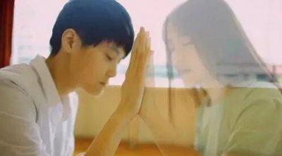 ​异地恋女朋友说累了要分手怎么办？我不想分