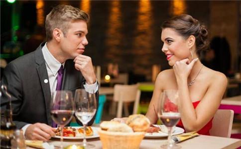 和女生相亲AA付饭钱我错了吗