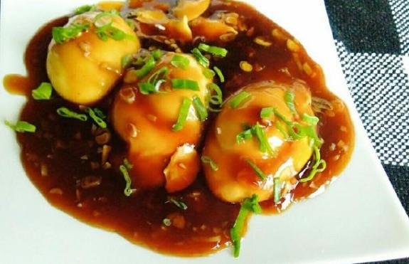 生活3种方法水煮荷包蛋 水煮荷包蛋的技巧  3